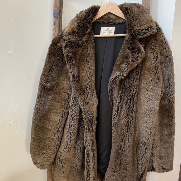 Free People Faux Fur Coat - Picture 5 of 7